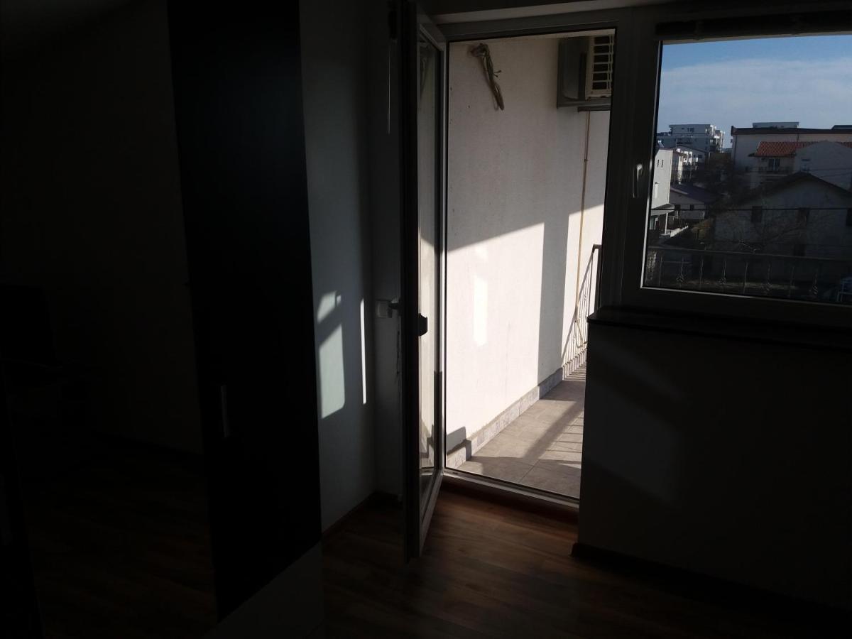 Kamino Mamaia Nord Appartement Năvodari Buitenkant foto